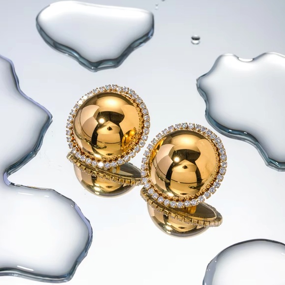 ◾️18K Gold Plated Bling Cubic Zirconia Round Big Stud Earrings - Picture 4 of 15